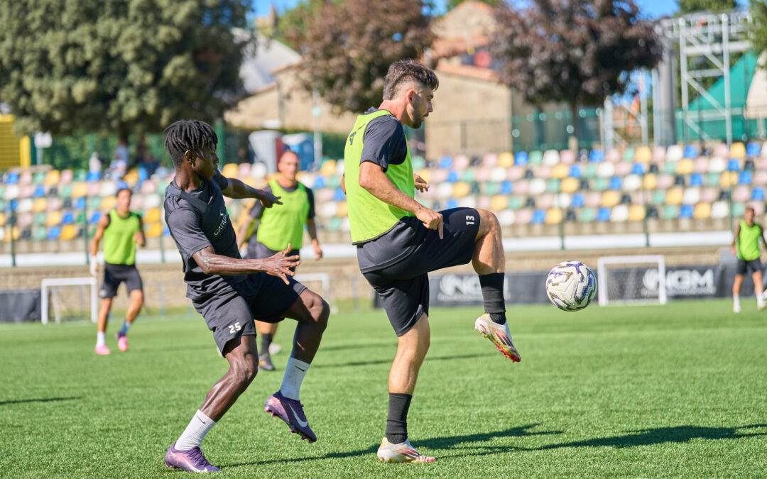 Domenica di lavoro, la Pianese ha già ripreso le sedute. Venerdì arriva il Livorno