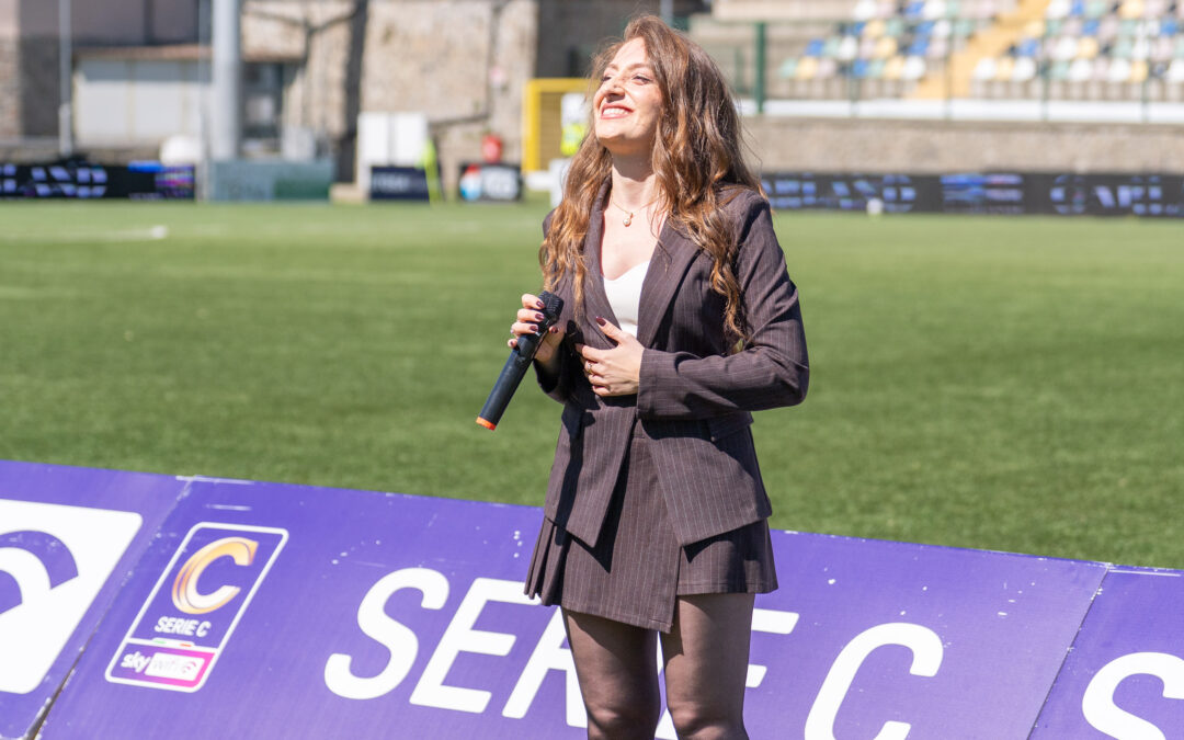 Pianese, nasce il nuovo inno: il Comunale si emoziona con la voce di Martina Benedetti